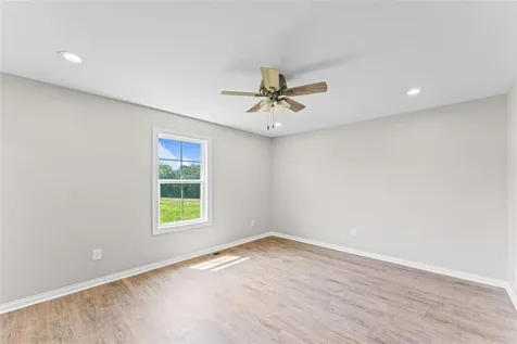 8810 Richardsville Road Bowling Green KY 42101