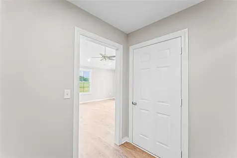 8810 Richardsville Road Bowling Green KY 42101