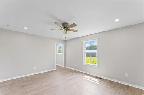 8810 Richardsville Road Bowling Green KY 42101