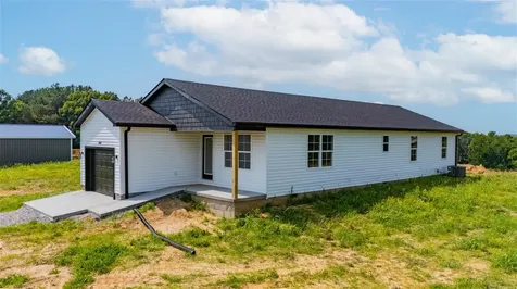 8810 Richardsville Road Bowling Green KY 42101