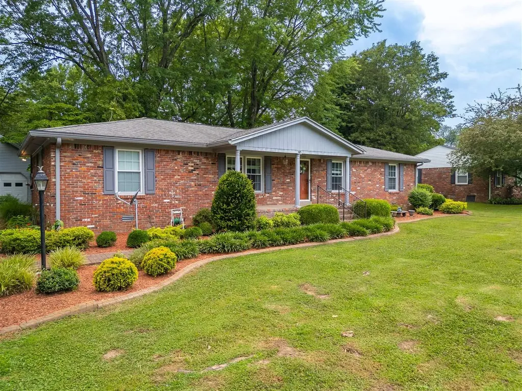 103 Northwood Drive Russellville KY 42276