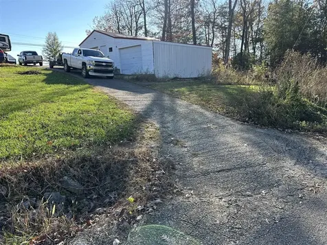 5150 Nolin Dam Road Mammoth Cave KY 42259