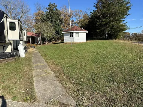 5150 Nolin Dam Road Mammoth Cave KY 42259