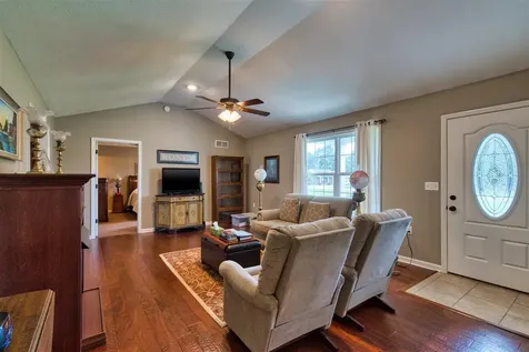 137 Sundown Drive Russellville KY 42276