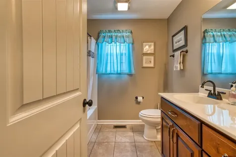 137 Sundown Drive Russellville KY 42276