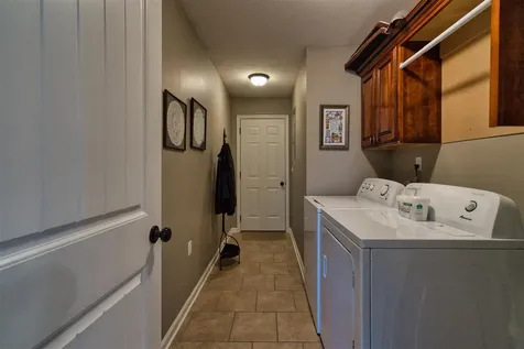 137 Sundown Drive Russellville KY 42276