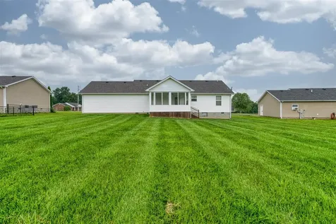 137 Sundown Drive Russellville KY 42276
