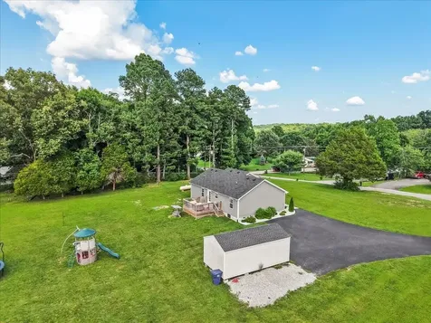 7955 Highway 185 Bowling Green KY 42101