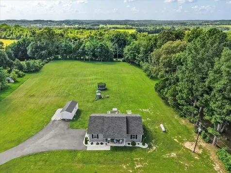 7955 Highway 185 Bowling Green KY 42101