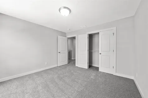 913 Anise Lane Bowling Green KY 42104
