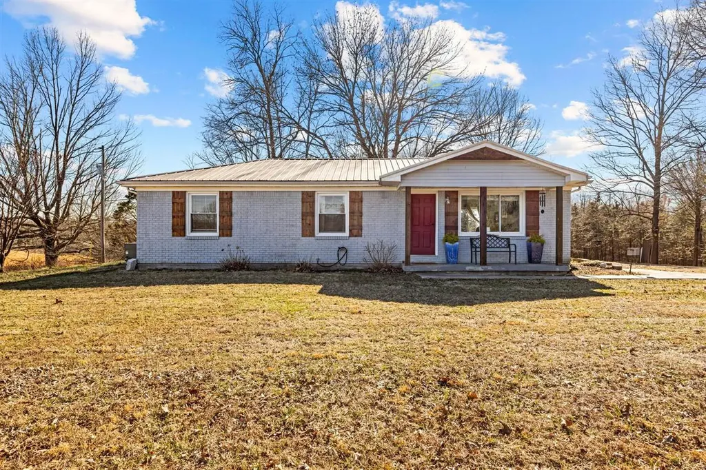 12171 Alvaton Scottsville Road Alvaton KY 42112
