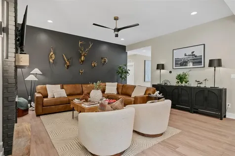 1739 Leyben Court Bowling Green KY 42103