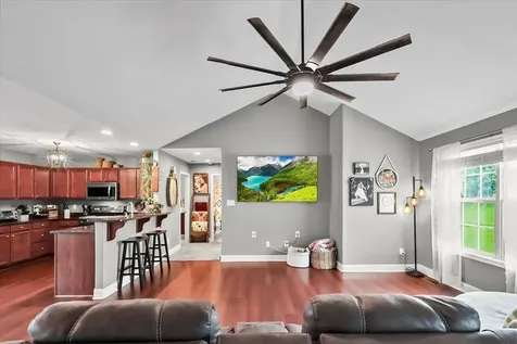 3018 Lasso Court Bowling Green KY 42101