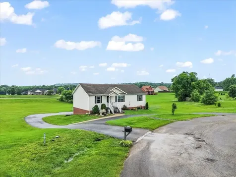 3018 Lasso Court Bowling Green KY 42101