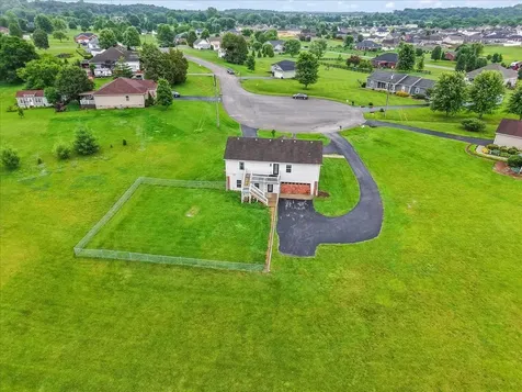 3018 Lasso Court Bowling Green KY 42101