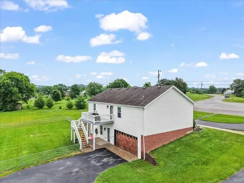 3018 Lasso Court Bowling Green KY 42101