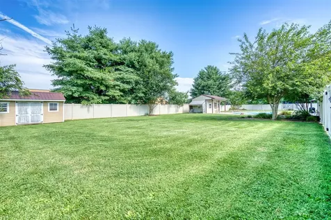 1189 Pyle Lane Hopkinsville KY 42240