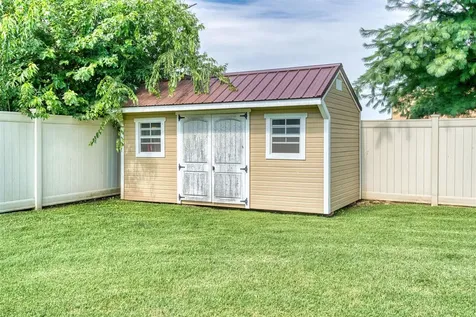 1189 Pyle Lane Hopkinsville KY 42240