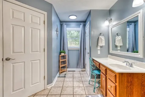 1189 Pyle Lane Hopkinsville KY 42240