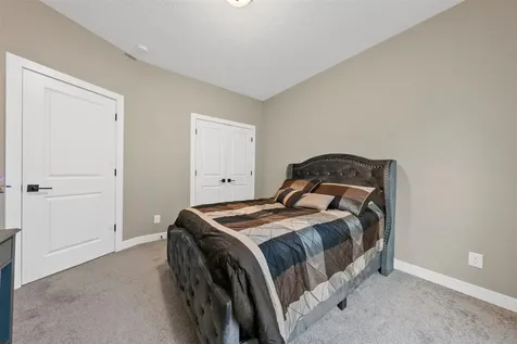 2824 Brahman Circle Bowling Green KY 42104