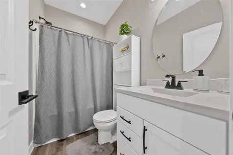 2824 Brahman Circle Bowling Green KY 42104