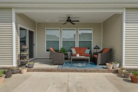 2824 Brahman Circle Bowling Green KY 42104