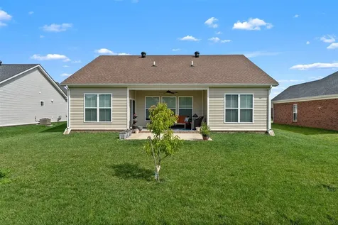 2824 Brahman Circle Bowling Green KY 42104