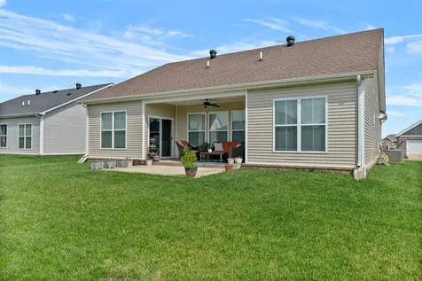 2824 Brahman Circle Bowling Green KY 42104