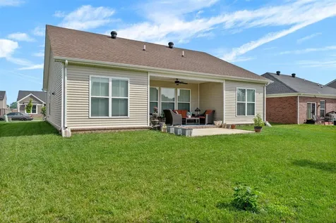 2824 Brahman Circle Bowling Green KY 42104