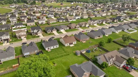 2824 Brahman Circle Bowling Green KY 42104