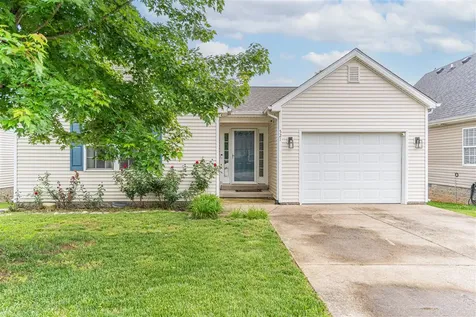 521 Coastal Avenue Bowling Green KY 42103