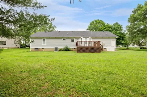 3009 Sir Willoughby Court Bowling Green KY 42104