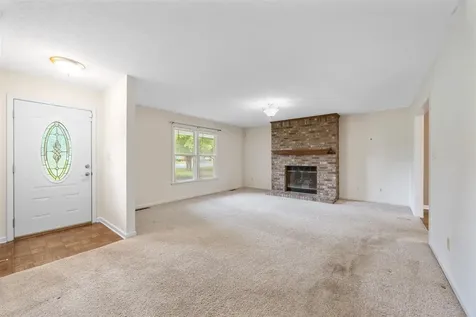 3009 Sir Willoughby Court Bowling Green KY 42104
