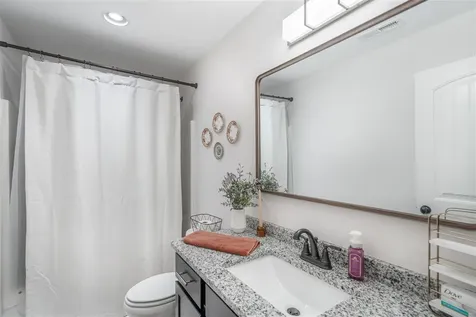 628 Mcintyre Street Bowling Green KY 42101