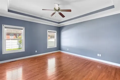 2724 Ashgate Drive Bowling Green KY 42104