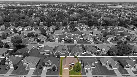 2724 Ashgate Drive Bowling Green KY 42104