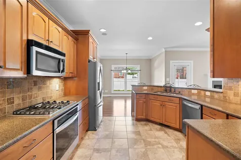 2724 Ashgate Drive Bowling Green KY 42104