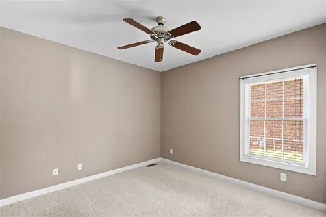 2724 Ashgate Drive Bowling Green KY 42104