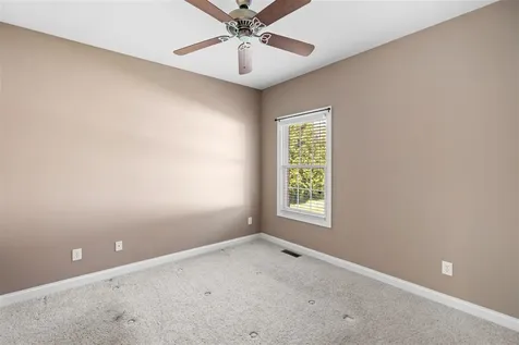 2724 Ashgate Drive Bowling Green KY 42104