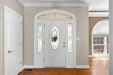 2724 Ashgate Drive Bowling Green KY 42104