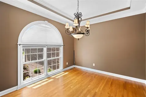 2724 Ashgate Drive Bowling Green KY 42104