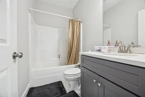 857 Sagittarius Avenue Bowling Green KY 42101