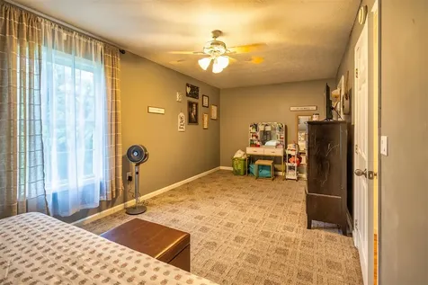 300 Lincoln Street Russellville KY 42276