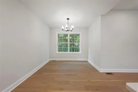 566 Pleasant Meadow Lane Bowling Green KY 42101