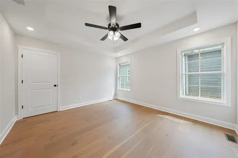 566 Pleasant Meadow Lane Bowling Green KY 42101
