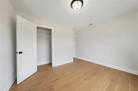 566 Pleasant Meadow Lane Bowling Green KY 42101