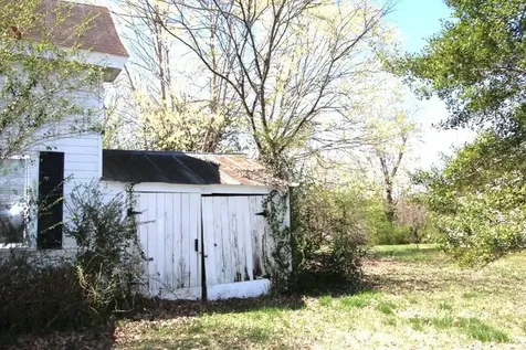 6493 Old Scottsville Road Alvaton KY 42122