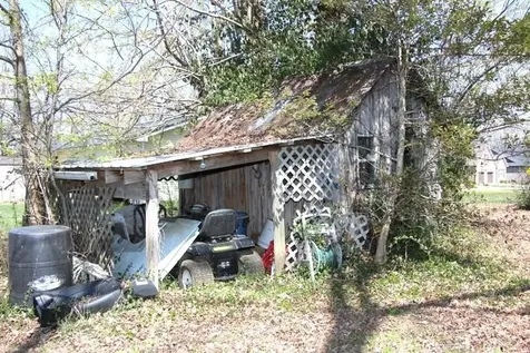 6493 Old Scottsville Road Alvaton KY 42122