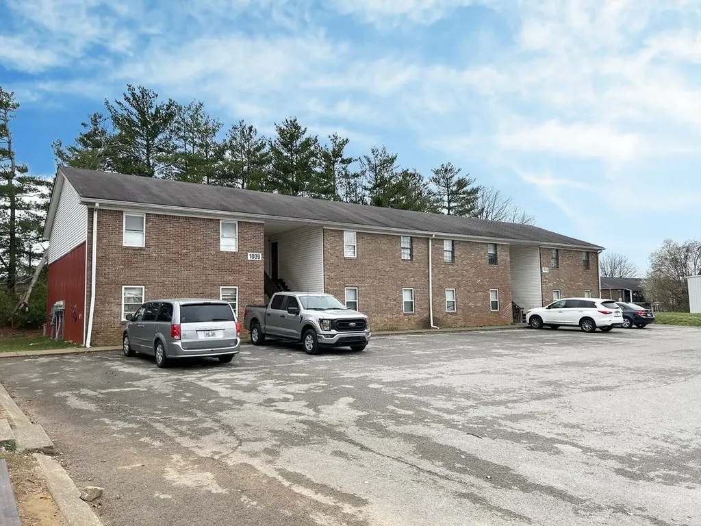 999 & 1009 Bryant Way Bowling Green KY 42103