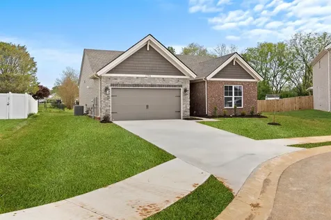2794 Brahman Circle Bowling Green KY 42104